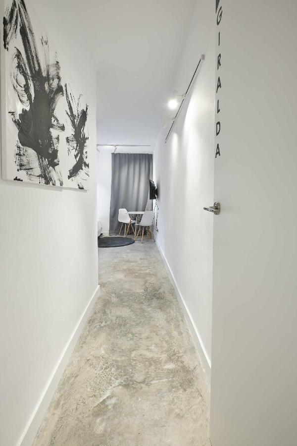 Giralda Modern & Luxury Apartment Seville Exterior photo